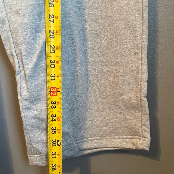 NWT Nike Sz 1X Women’s Grey Standard Fit Mid Rise Full Length Sweatpants Ret $60 - Picture 13 of 16